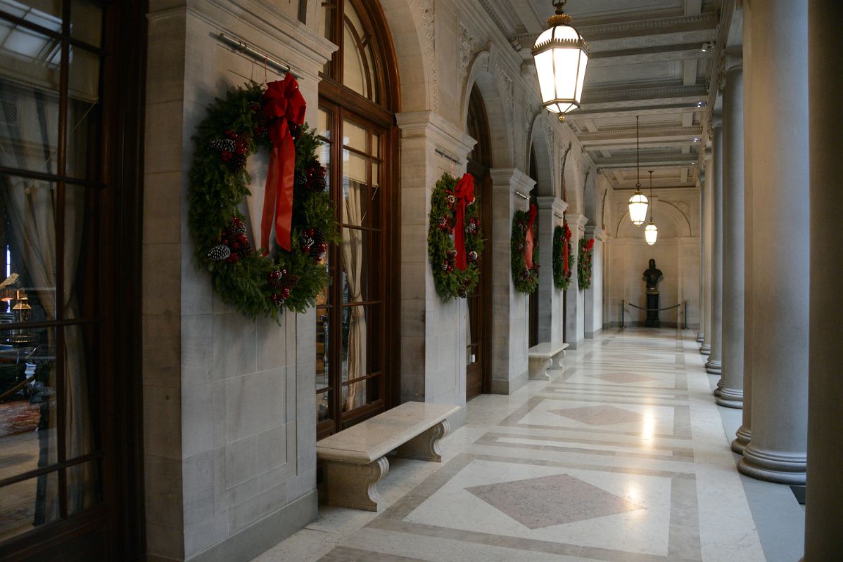 02-3 The Garden Court Decorated For Christmas Frick Collection New York City